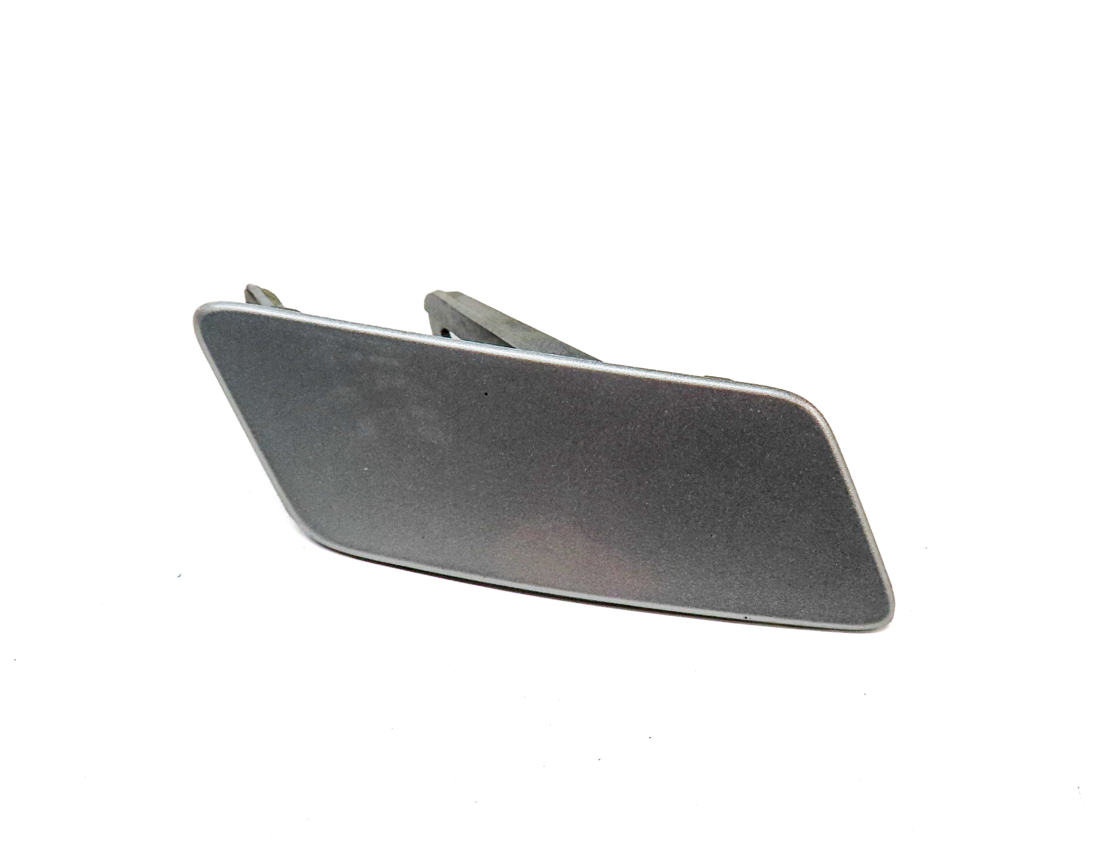 2016 LAND DISCOVERY SPORT L550 FRONT RIGHT HEADLIGHT WASHER COVER TRIM (SILVER) — exact item pictured